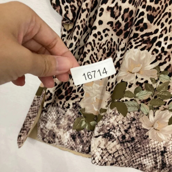 Chico's Brown Leopard Floral Print Open Front Side Slit Kimono Small/Medium - Picture 11 of 11